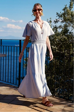 Stufen-Maxikleid aus Musselin
